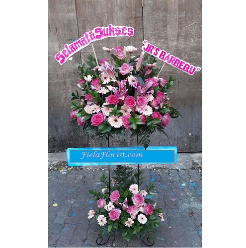 Standing flower congratulations